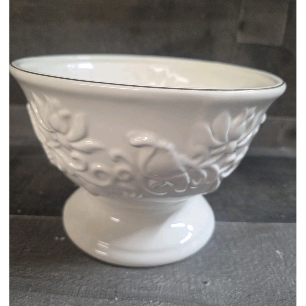 BIOESSENCE Cream Footed Raised Floral Bowl Candy Dish Decor
